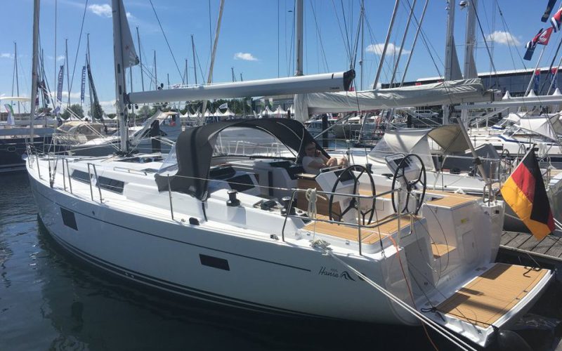 3069 - 1643277562-used-catamaran-for-sale-hanse-455-multihull-network-fr-02