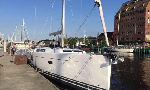 3069 - 1643277623-used-catamaran-for-sale-hanse-455-multihull-network-fr-03