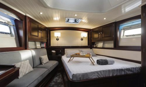3250 - 1648555708-used-monohull-for-sale-cnb-92-multihull-network-fr-17