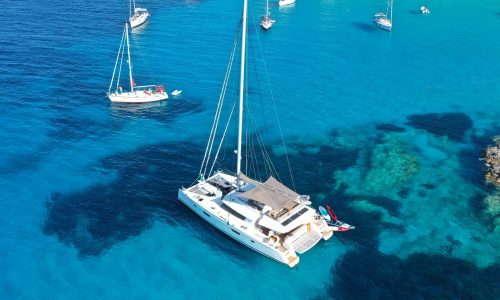 3804 - 1651586321-used-catamran-for-sale-victoria-67-multihull-network-fr-01