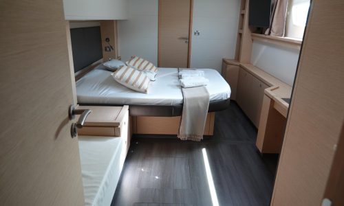 3804 - 1651589159-used-catamran-for-sale-victoria-67-multihull-network-fr-18