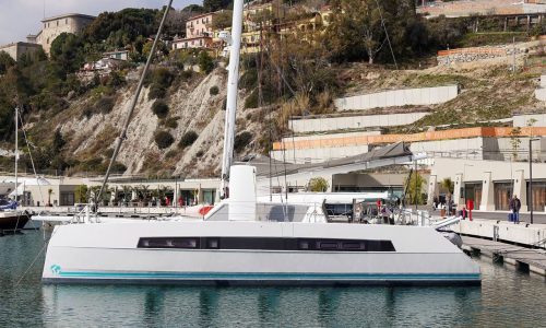 3914 - 1652363487-used-catamaran-for-sale-catana-53-multihull-network-fr-01