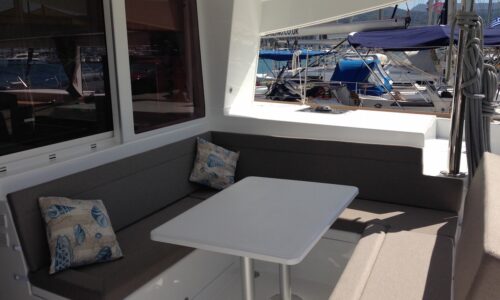 5191 - 1707735508-lagoon-400-s2-04-multicats-international-catamaran-en-vente